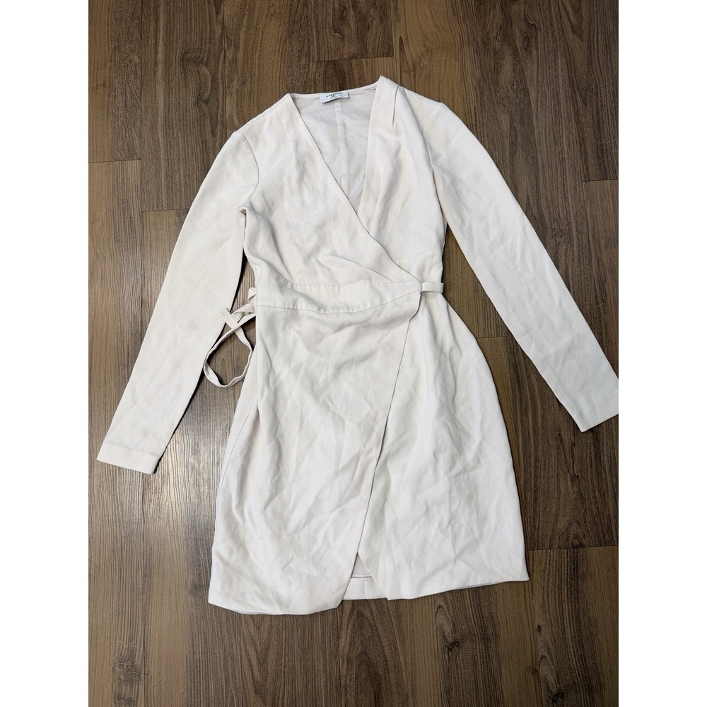 Babaton‎ Aritzia Juro Neutral Wrap Dress Light Pink Cream Normcore